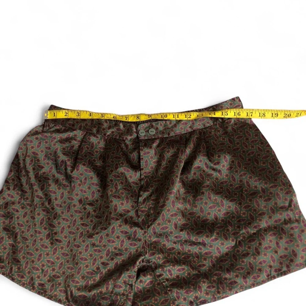 90s Vintage Silky Polyester Sleep Shorts Boxers Paisley Romantic Elastic L / XL